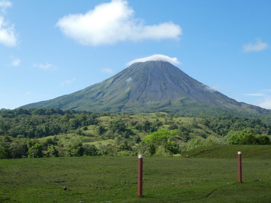 Volcan Arenal.